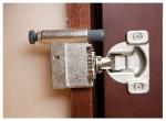 wall cabinet soft closing part